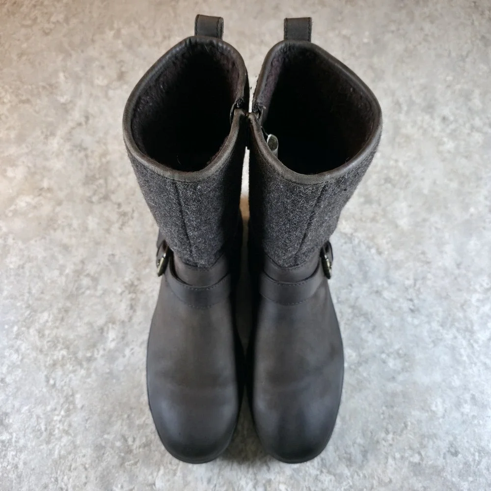 UGG Boots Womens 9 Robbie Leather Wool Chocolate Brown Waterproof Zip 1017377